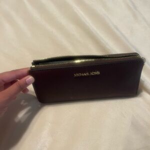 Michael Kors Burgandy Zip Wallet